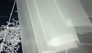 https://www.ytlinghua.com/film-for-clothing-product/